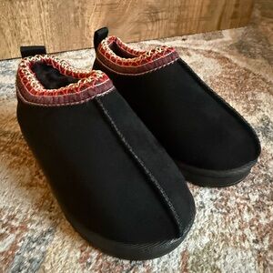 Toddler Ugg-like with Red Trim